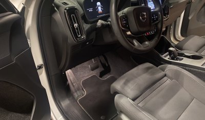 Nettoyage intérieur VOLVO X40 à CORBAS