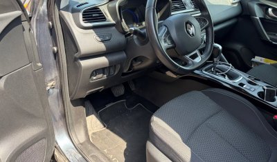 Nettoyage intérieur RENAULT KADJAR à SAINT PRIEST