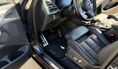 Nettoyage intérieur pour cette BMW à Saint Priest