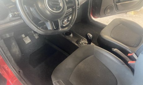 Nettoyage intérieur d'une MICROCAR à BOURGOIN-JALLIEU