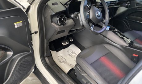 Préparation véhicule neuf pour livraison à Saint Priest