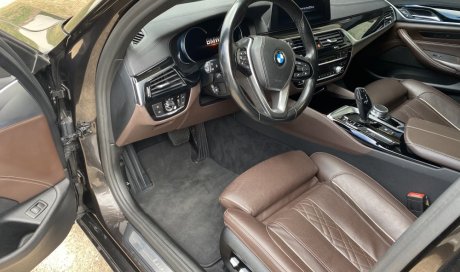 Nettoyage intérieur et extérieur de cette BMW à CORBAS