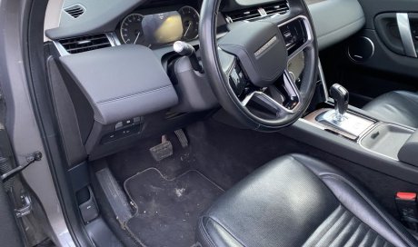 Nettoyage intérieur pour ce LAND ROVER à SAINT PRIEST