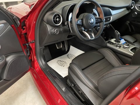 Nettoyage intérieur et extérieur ALFA ROMEO GIULIA à BOURGOIN JALLIEU