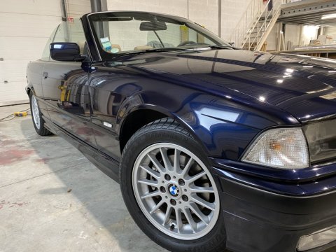 Nettoyage intérieur et extérieur BMW CABRIOLET à SAINT QUENTIN FALLAVIER