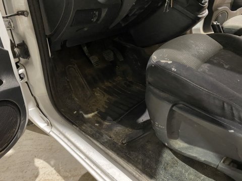 Lavage intérieur cabine d'utilitaire à Bourgoin Jallieu