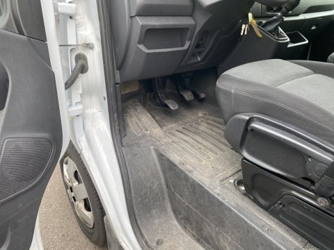 Nettoyage intérieur de cabine RENAULT MASTER à CORBAS
