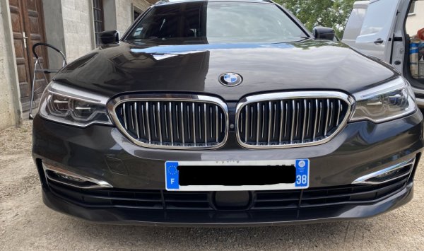 Nettoyage intérieur et extérieur de cette BMW à CORBAS
