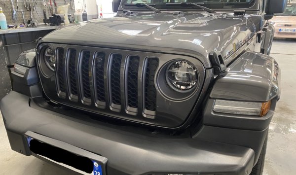 Nettoyage intérieur et extérieur JEEP WRANGLER à BOURGOIN-JALLIEU
