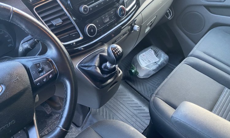 Nettoyage intérieur FORD TRANSIT CUSTOM à CORBAS