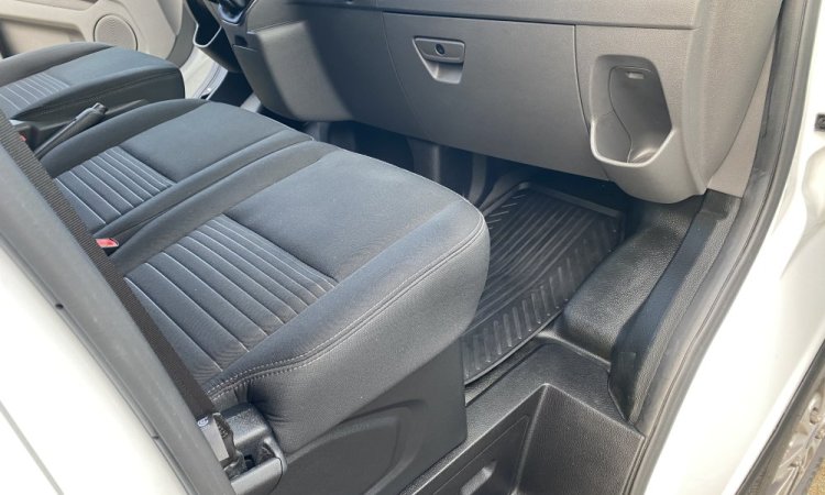 Nettoyage intérieur FORD TRANSIT CUSTOM à CORBAS