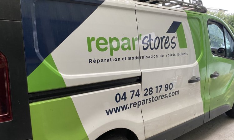 Déflocage véhicule utilitaire à Saint Quentin Fallavier
