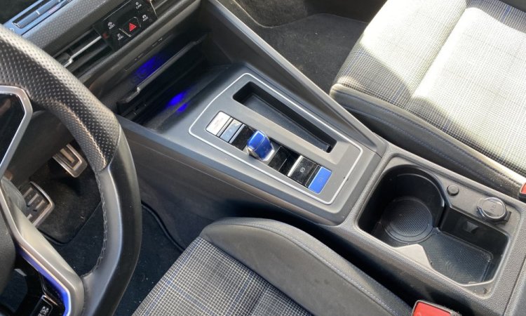 Nettoyage intérieur Volkswagen Golf à Corbas.