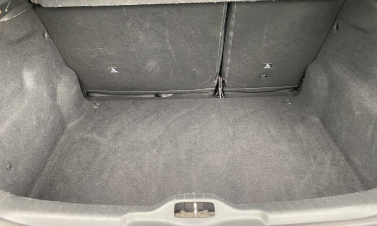 Nettoyage intérieur Citroen C4 à Bourgoin Jallieu