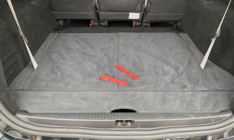 Nettoyage intérieur RENAULT SCENIC à CORBAS