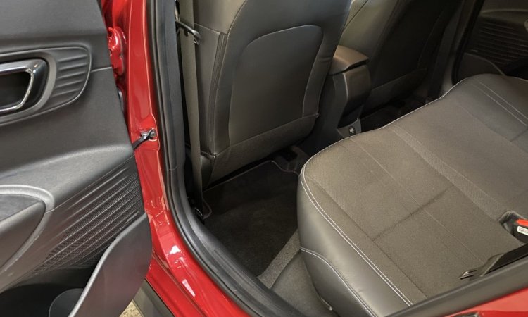 Nettoyage intérieur et extérieur HYUNDAI I20 N à Saint Quentin Fallavier