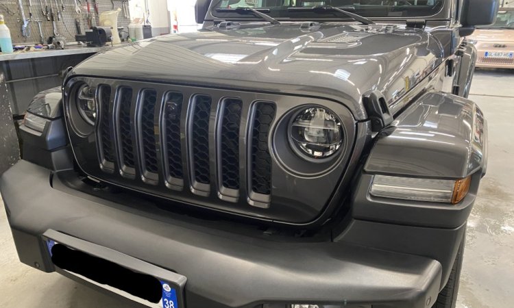 Nettoyage intérieur et extérieur JEEP WRANGLER à BOURGOIN-JALLIEU