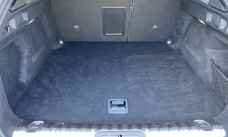 Nettoyage intérieur PEUGEOT 508 SW à BOURGOIN-JALLIEU