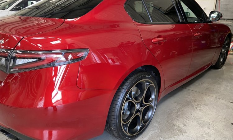 Nettoyage intérieur et extérieur ALFA ROMEO GIULIA à BOURGOIN JALLIEU