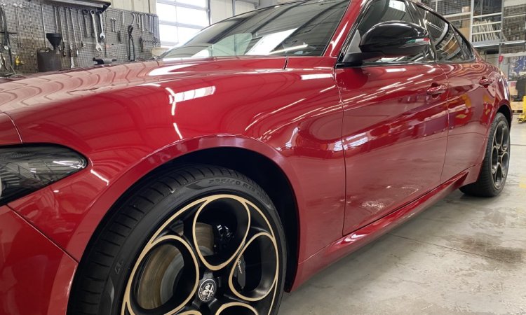Nettoyage intérieur et extérieur ALFA ROMEO GIULIA à BOURGOIN JALLIEU
