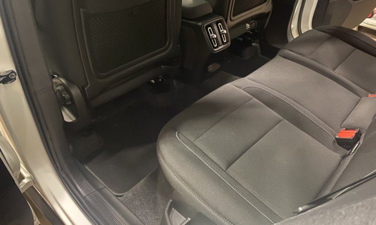 Nettoyage intérieur VOLVO X40 à CORBAS