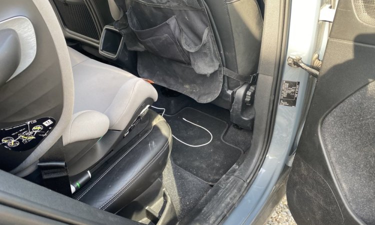 Nettoyage intérieur VOLVO XC40 à Bourgoin-Jallieu