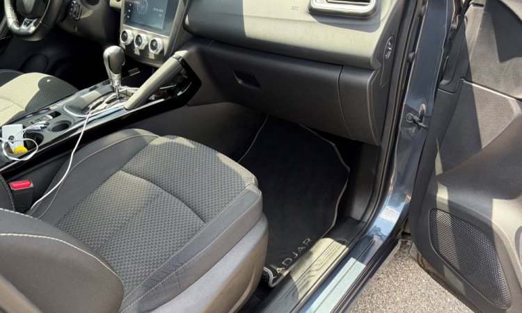 Nettoyage intérieur RENAULT KADJAR à SAINT PRIEST