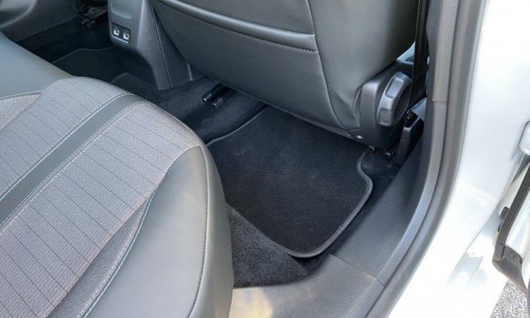 Nettoyage voiture intérieur et extérieur régulier à Bourgoin Jallieu. WASHER AUTO