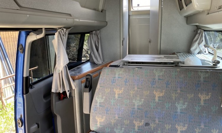 Nettoyage intérieur et extérieur de camping car à Bourgoin-Jallieu. WASHER AUTO