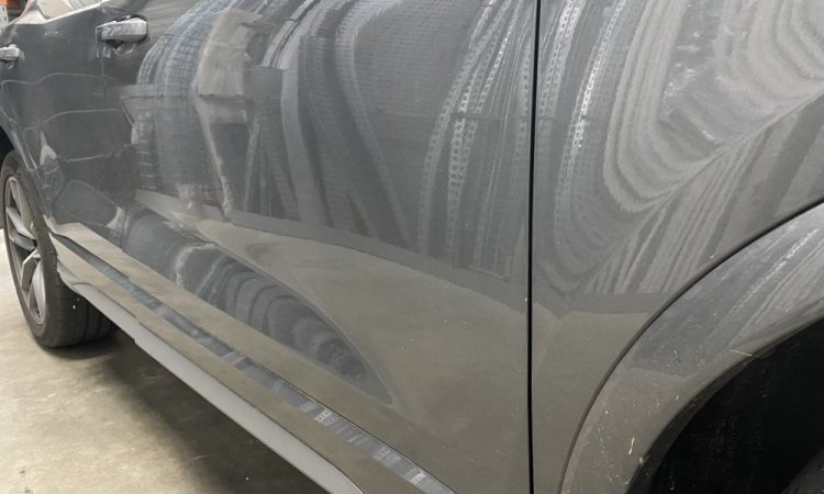 Nettoyage intérieur et extérieur AUDI Q3 à SAINT QUENTIN FALLAVIER