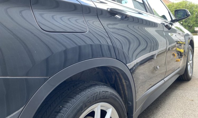 Nettoyage intérieur et extérieur d'une BMW X3 à Corbas 