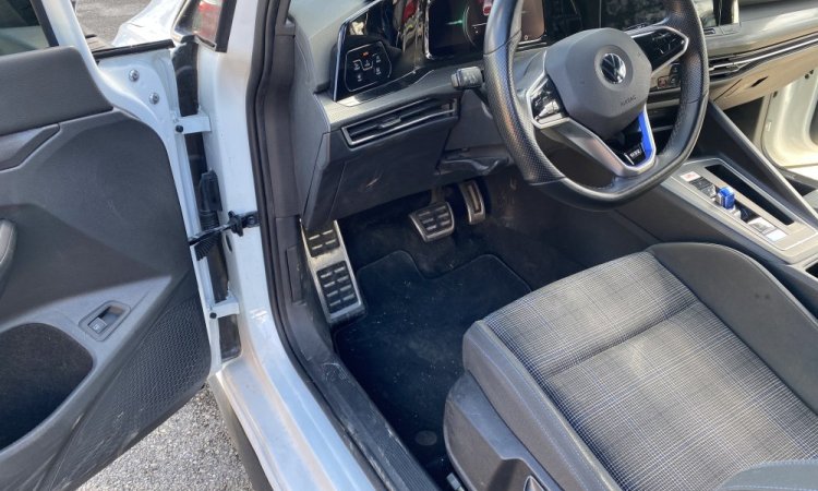 Nettoyage intérieur Volkswagen Golf à Corbas