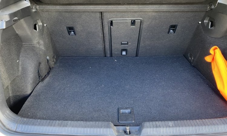 Nettoyage intérieur Volkswagen Golf à Corbas