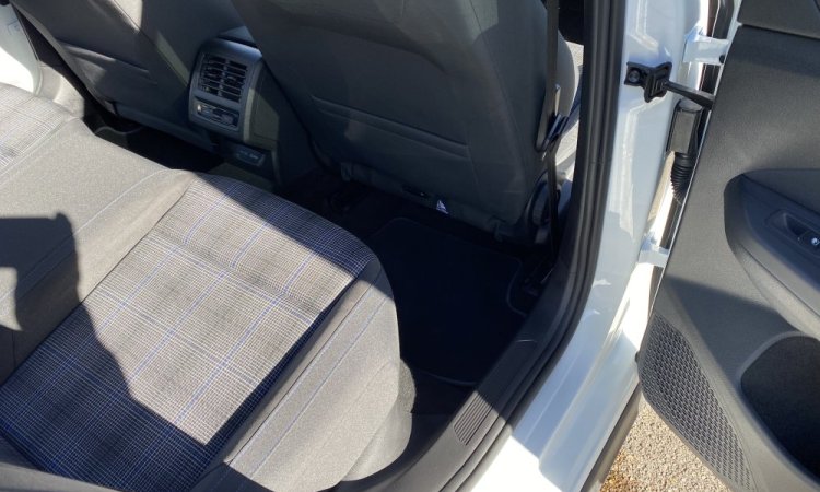 Nettoyage intérieur Volkswagen Golf à Corbas