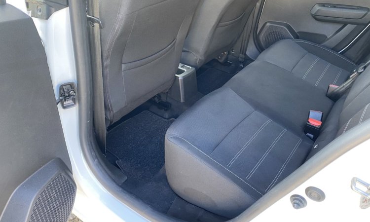 Nettoyage intérieur DACIA SANDERO à Saint Quentin Fallavier
