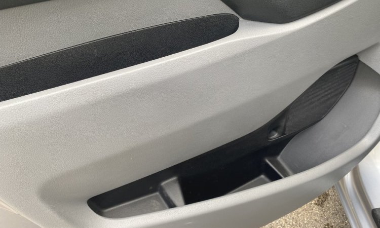 Nettoyage intérieur cabine CITROEN JUMPY à Bourgoin Jallieu