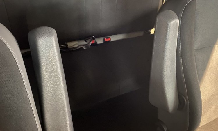 Nettoyage Renault Master intérieur double cabine à CORBAS