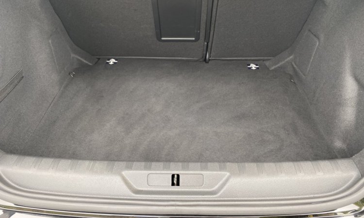 Nettoyage intérieur de voiture à Bourgoin-Jallieu et sa région. WASHER Auto