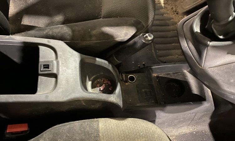Nettoyage intérieur Renault Kangoo à Bourgoin Jallieu